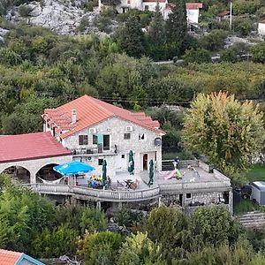 Skadar Lake Family Resort